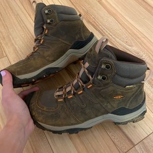 Keen Hiking Boots